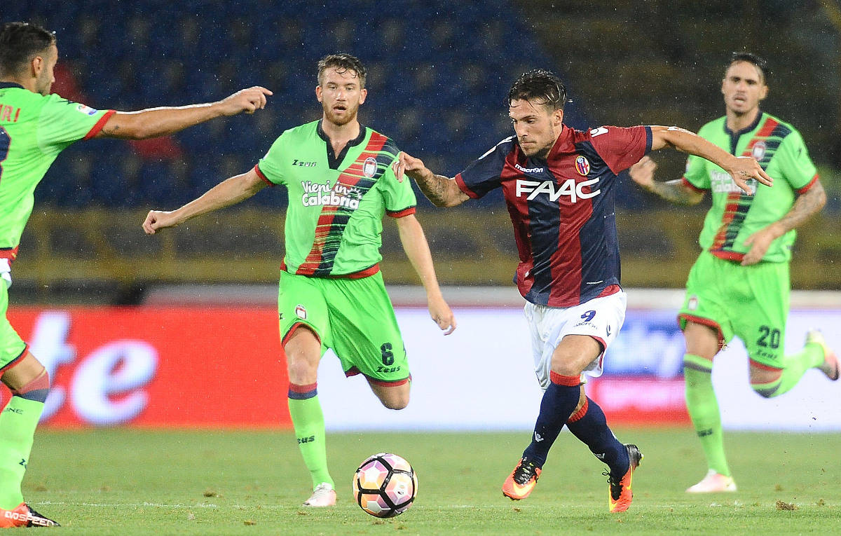 阿斯顿维拉足球俱乐部 阿斯顿维拉足球俱乐部