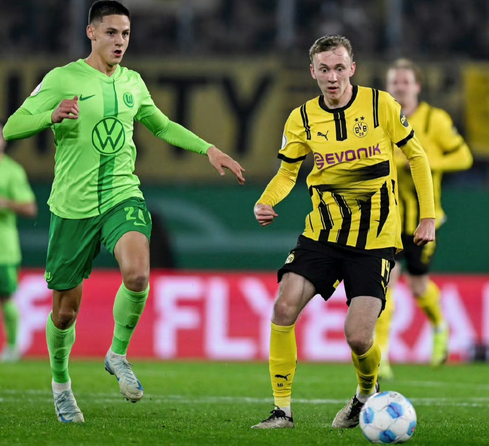 里程碑夜北京首钢绝杀压哨,德国杯冲刺阶段刷纪录,底气十足,团队化学反应显著的简单介绍 里程碑夜北京首钢绝杀压哨,德国杯冲刺阶段刷纪录,底气十足,团队化学反应显著的简单介绍