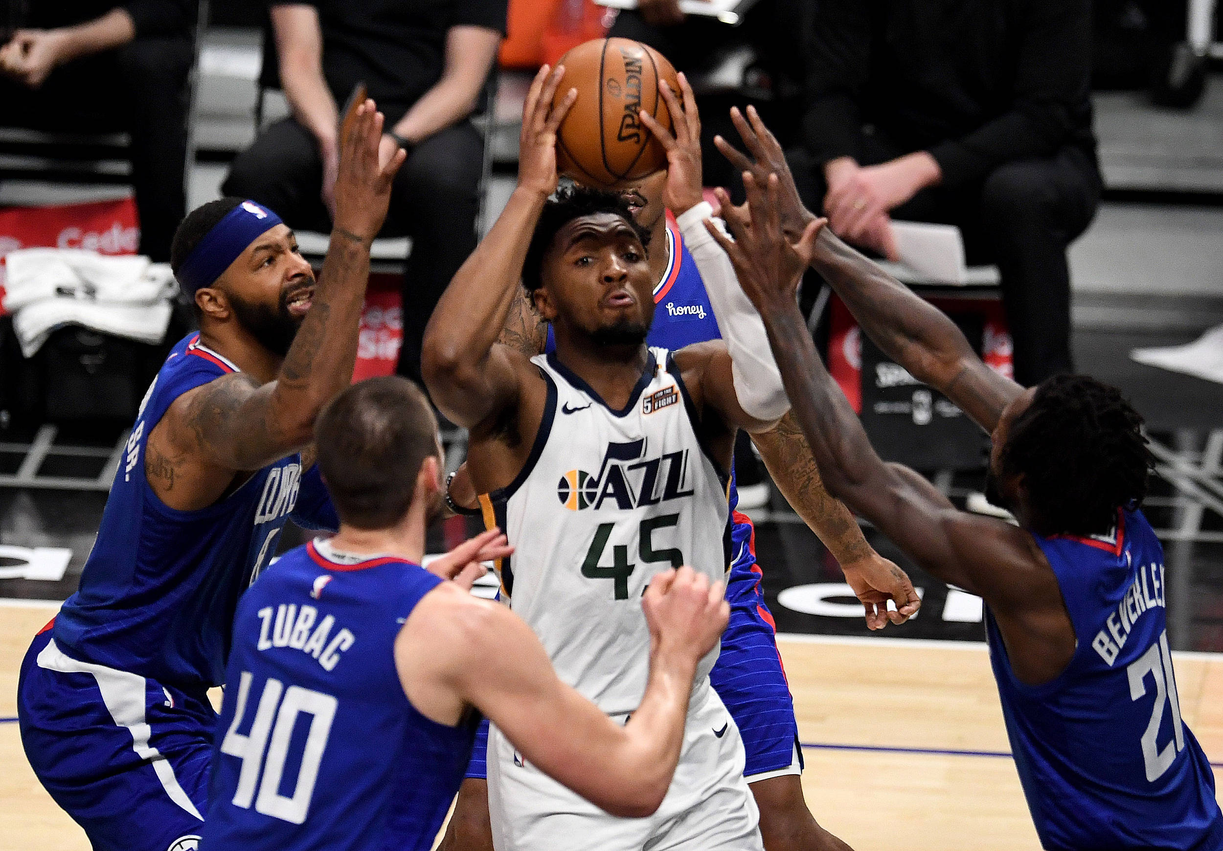 德甲赛程吃紧;犹他爵士冲刺阶段迎来里程碑;球迷炸锅;球队文化再被提及(意甲最新积分榜) 德甲赛程吃紧;犹他爵士冲刺阶段迎来里程碑;球迷炸锅;球队文化再被提及(意甲最新积分榜)