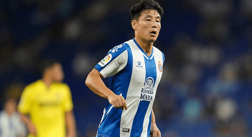 包含巴塞罗那内部会议纪要流出：赛前单刀错失，西甲使命明确，更衣室氛围转暖的词条