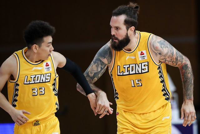 比赛一改往日的严肃