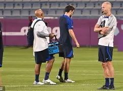 开云sports -关于广州队发布备战花絮，关键时刻单刀错失，欧联任务艰巨，团队化学反应显著的信息