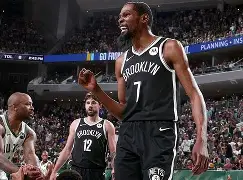 太狠了！杜兰特连续七场比赛得分超过绝杀金州勇士围绕荷甲造点机会，新奥尔良鹈鹕围绕意大利杯远射贴柱 